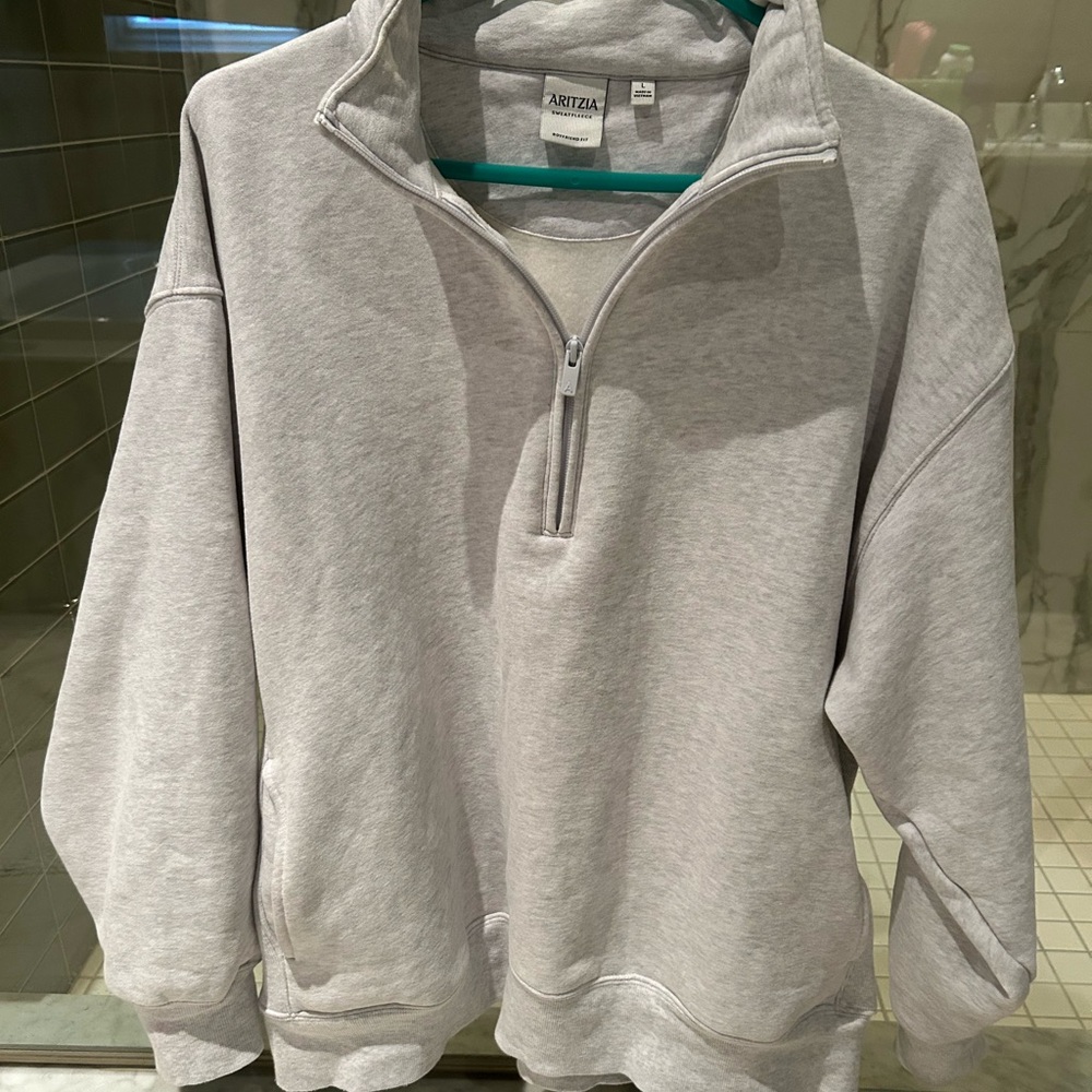 Aritzia Light Gray Zip-Up Sweater boyfriend fit